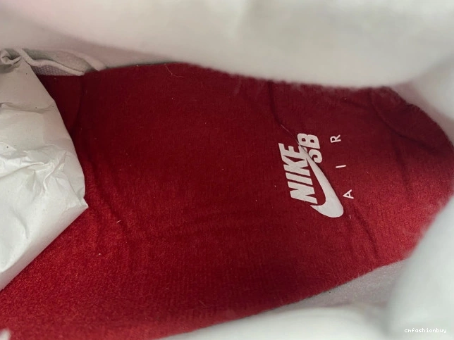 DR5415-102 4 Red Jordan x Sapphire SB 0718